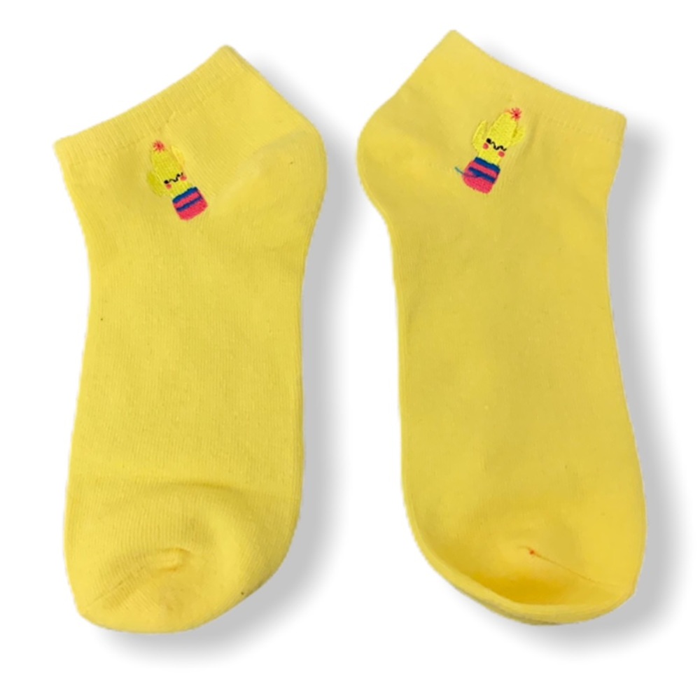 ❣️3/$15❣️ CACTUS EMBROIDERY Ankle Socks